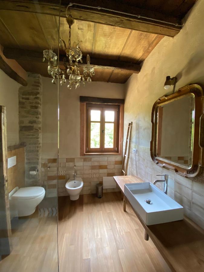 Cascina Boschetto Bed & Breakfast Saliceto Bagian luar foto