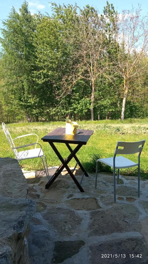 Cascina Boschetto Bed & Breakfast Saliceto Bagian luar foto