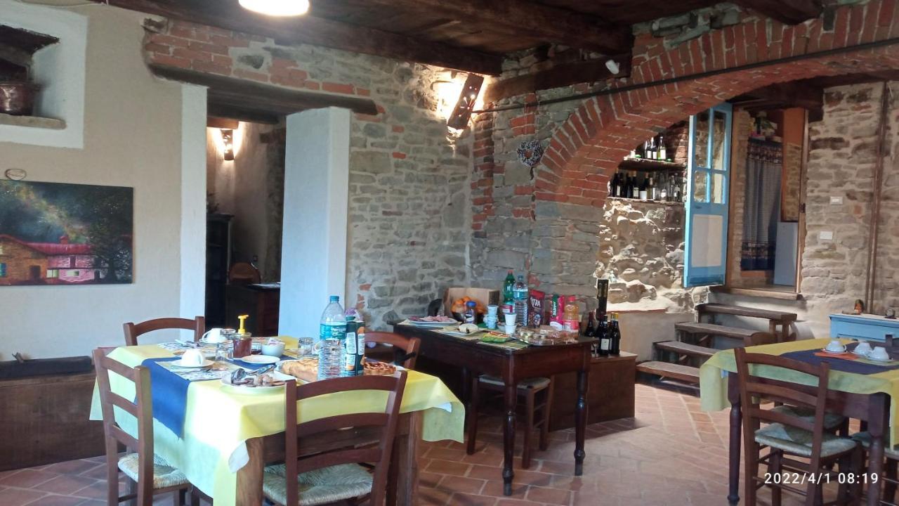 Cascina Boschetto Bed & Breakfast Saliceto Bagian luar foto