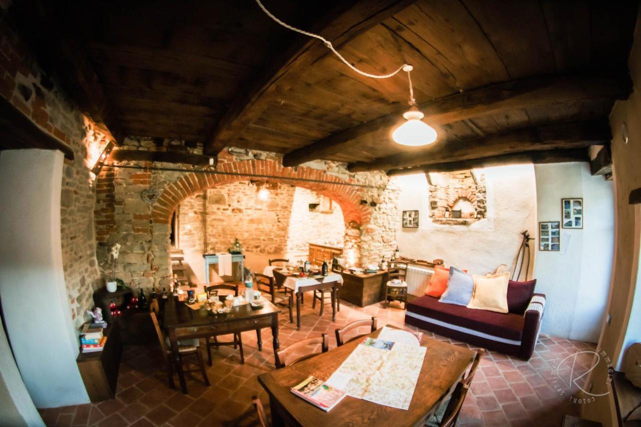 Cascina Boschetto Bed & Breakfast Saliceto Bagian luar foto