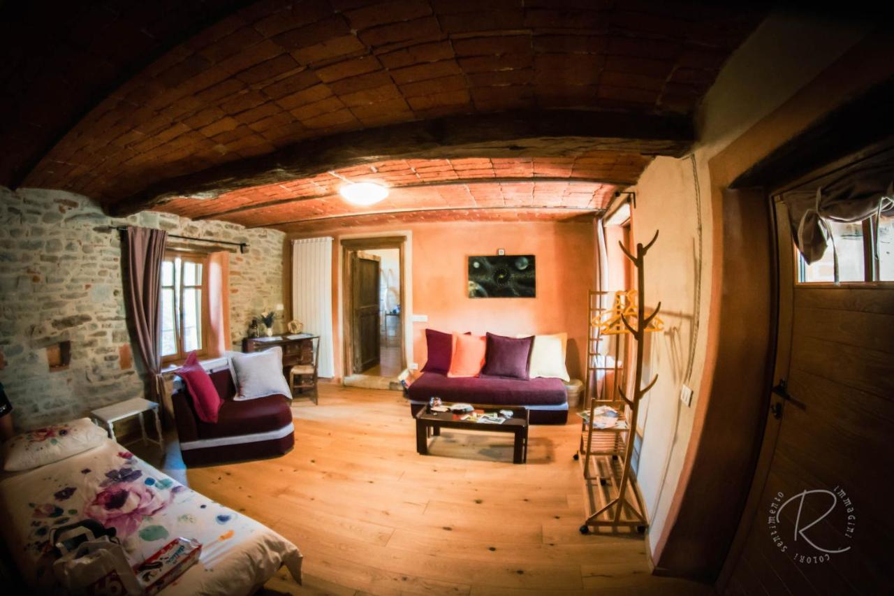 Cascina Boschetto Bed & Breakfast Saliceto Bagian luar foto