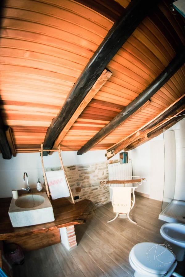 Cascina Boschetto Bed & Breakfast Saliceto Bagian luar foto